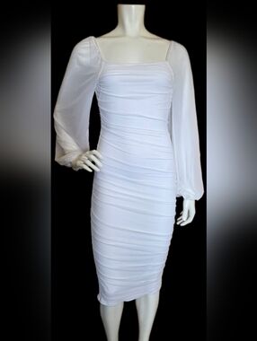 💙 111. Zesica Size S Sheer Sleeve Dress